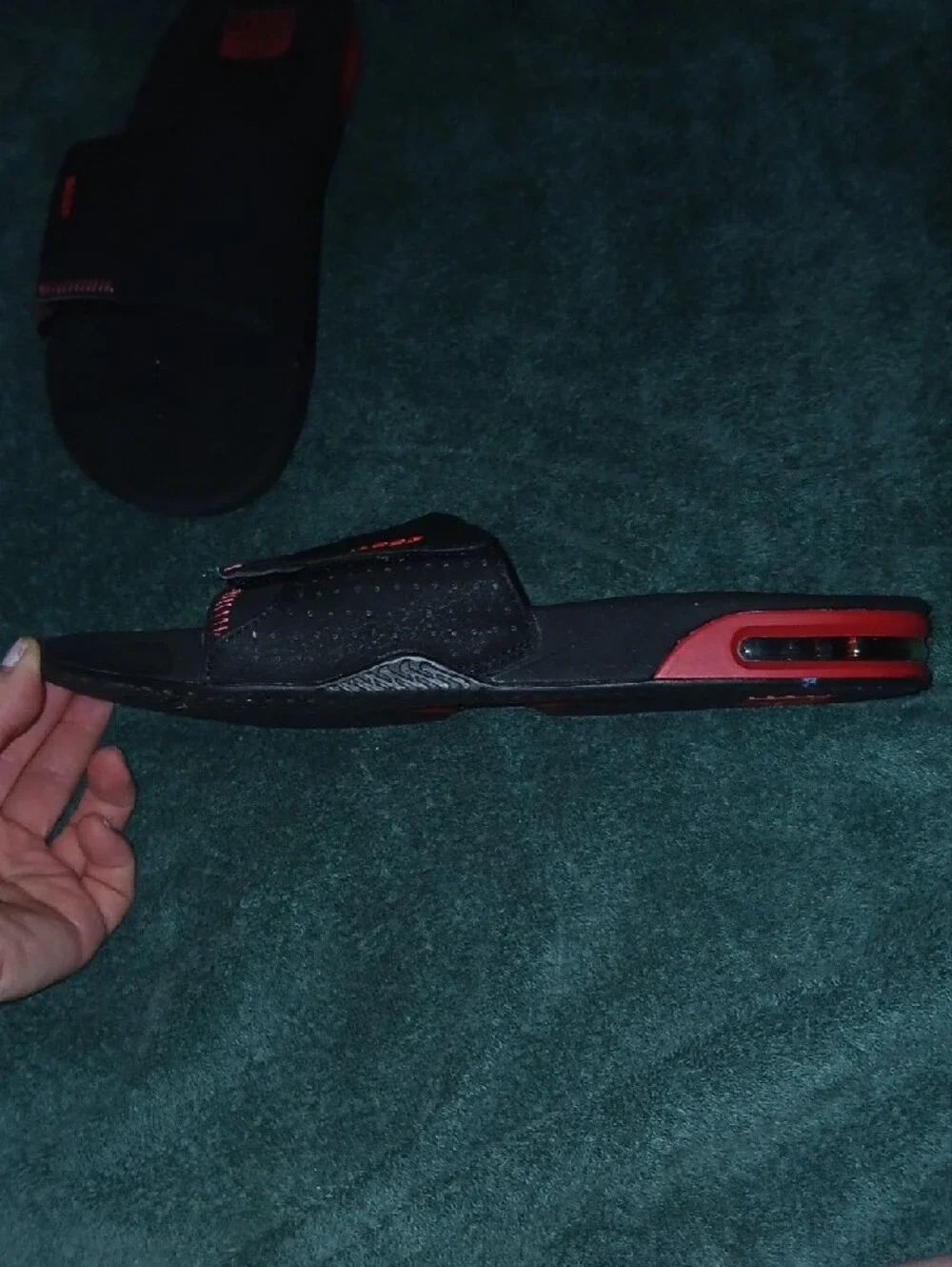 Reef Men’s Black & Red Fanning Slide Sandals Built In Bottle Opener Sz: 10